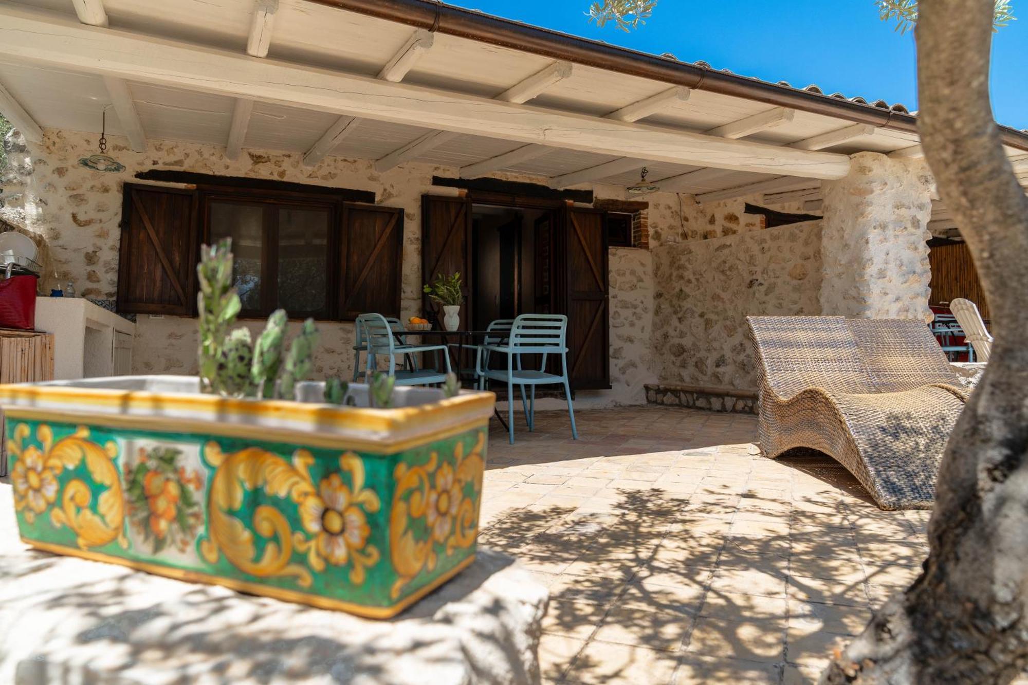 Bed and Breakfast Roba Degli Ulivi Agrigent Exterior foto
